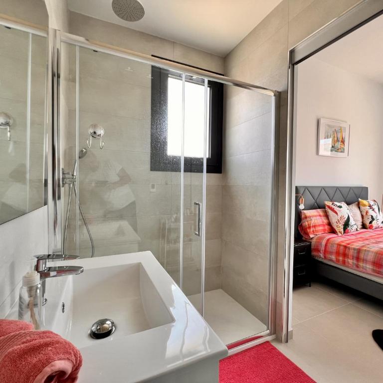 Cape villa in Cabo de Roig by Perfectly Rentals - Chalet - 38