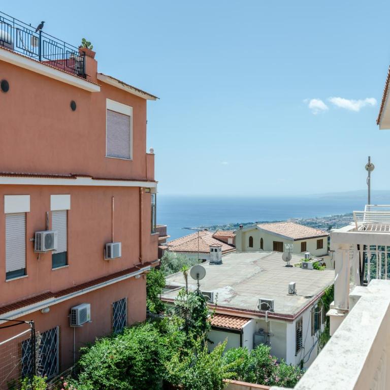 GuestHost - Taormina Sea View Studio - Monolocale - 1