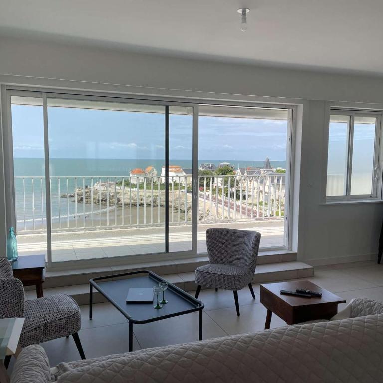 Superbe appart à 10m de la plage, 2 terrasses, 3 chambres, vue océan - FR-1-494-163 - Appartamento - 4