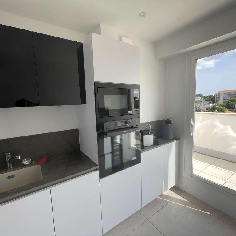 Superbe appart à 10m de la plage, 2 terrasses, 3 chambres, vue océan - FR-1-494-163 - Appartamento - 7