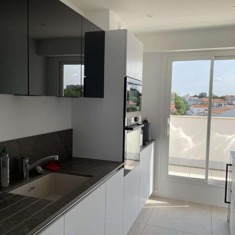 Superbe appart à 10m de la plage, 2 terrasses, 3 chambres, vue océan - FR-1-494-163 - Appartamento - 20