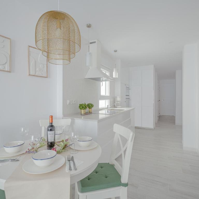 Stay in Torrevieja Cozy City & Sea - Apartamento - 4