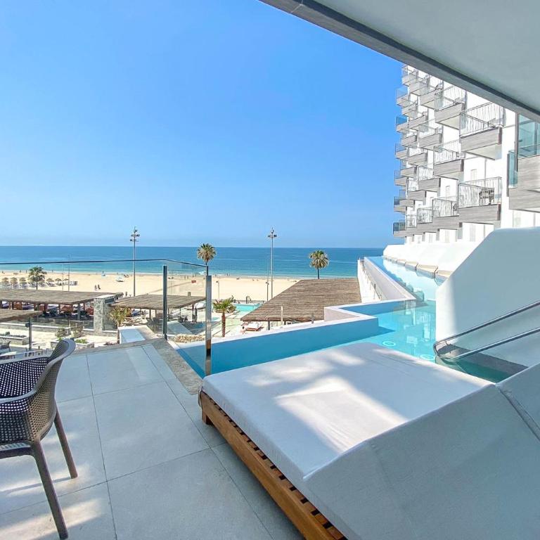 Cádiz Bahía by QHotels - Suite Junior Deluxe - 1