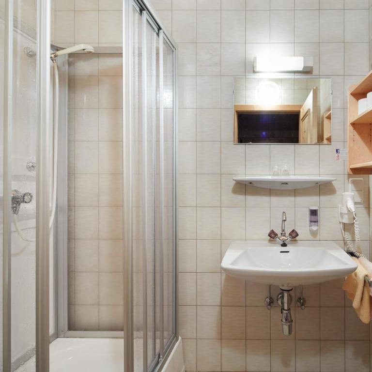 Pension Oberbräu - Einzelzimmer - 2