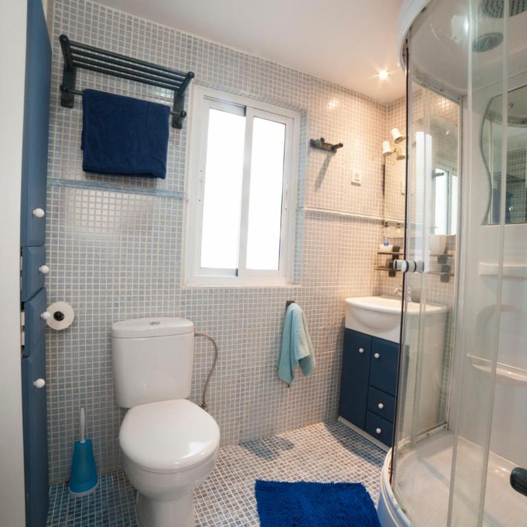 Apartamento Granados - Two-Bedroom Apartment - 11
