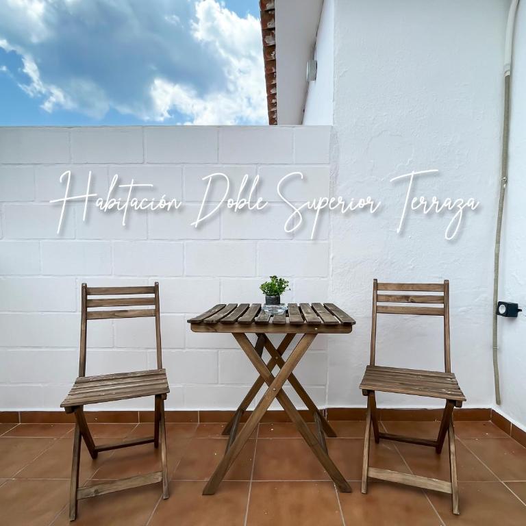 Micaela Charming Hostal - Habitación Doble Superior con terraza - 6