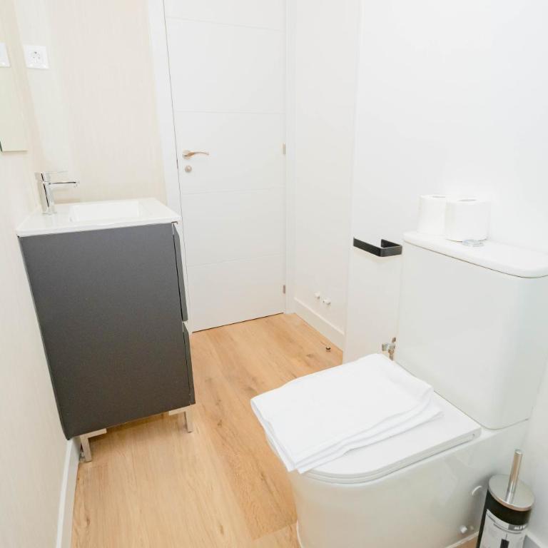 For You Rentals Cozy and charming 3-bedroom apartment TEMPORAL in Madrid ASO180 - Apartamento de 3 dormitorios - 7