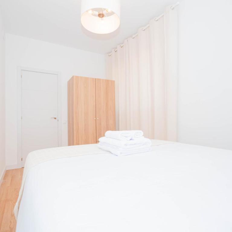 For You Rentals Cozy and charming 3-bedroom apartment TEMPORAL in Madrid ASO180 - Apartamento de 3 dormitorios - 32