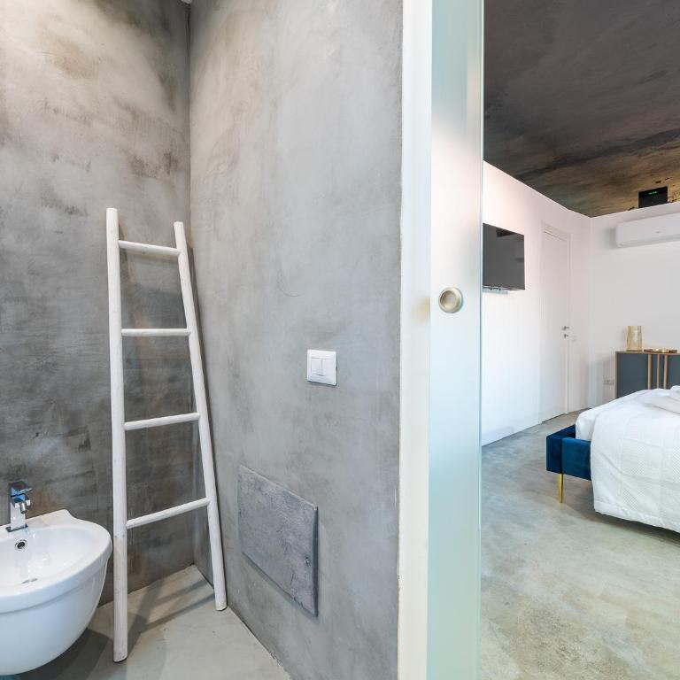 Ex Magazzini - Junior Suite with Balcony - 22