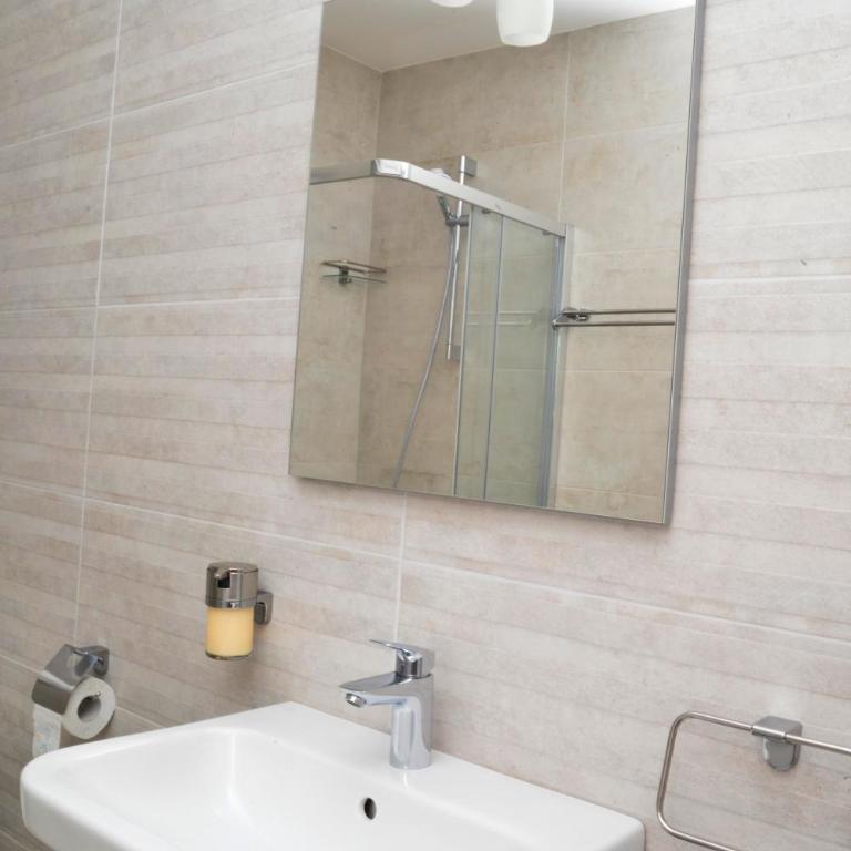 Bradasevic Apart Resort Tivat - Studio Apartment - 10