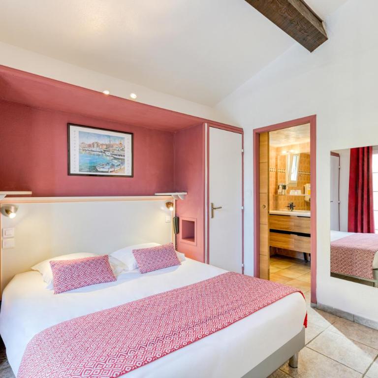 Hôtel La Nartelle - Chambre Double Standard avec Terrasse - Vue sur Jardin - 1
