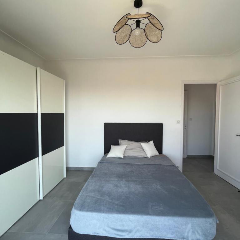 Haut de villa 2 chambres - vue mer - parking privé - Villa 1 Chambre - 12