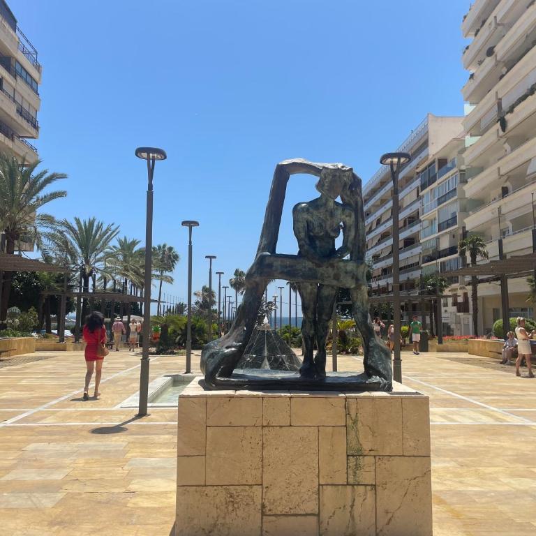 Marbella Centre Beachfront & Pool - Apartamento con vistas al mar - 43