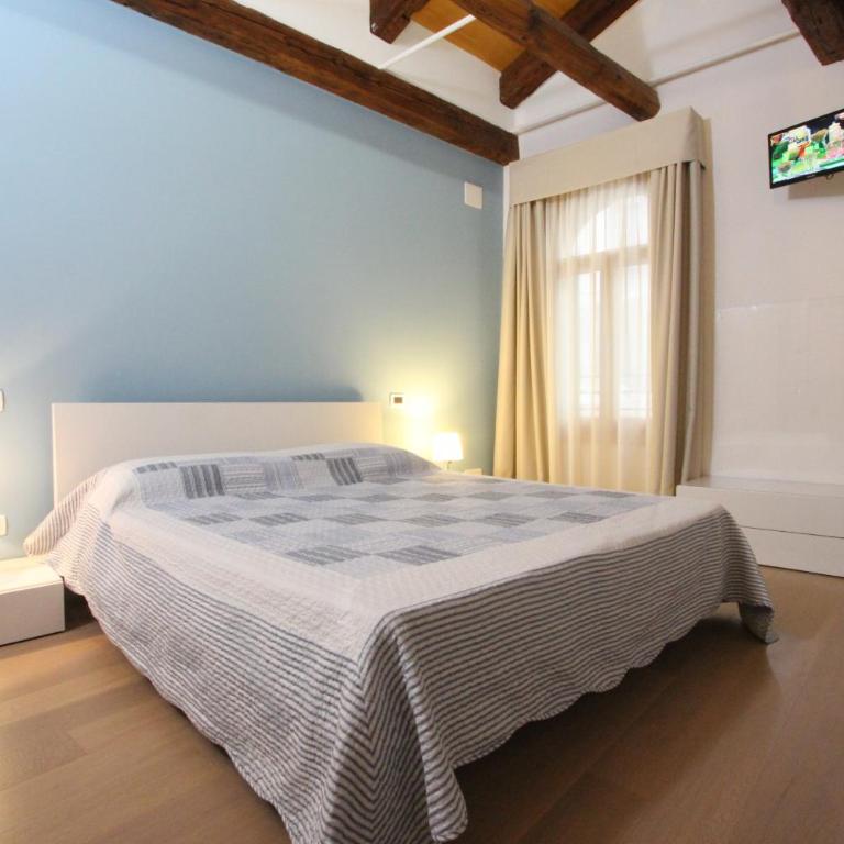City Apartments Rialto Market - Appartamento Orchidea con 2 Camere da Letto - 6