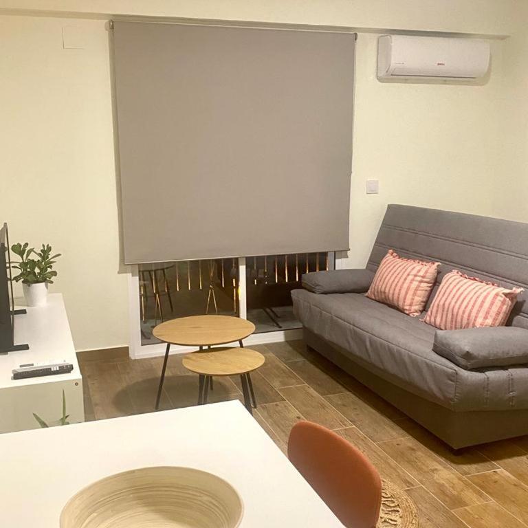 VERDE AGUA - One-Bedroom Apartment - 2