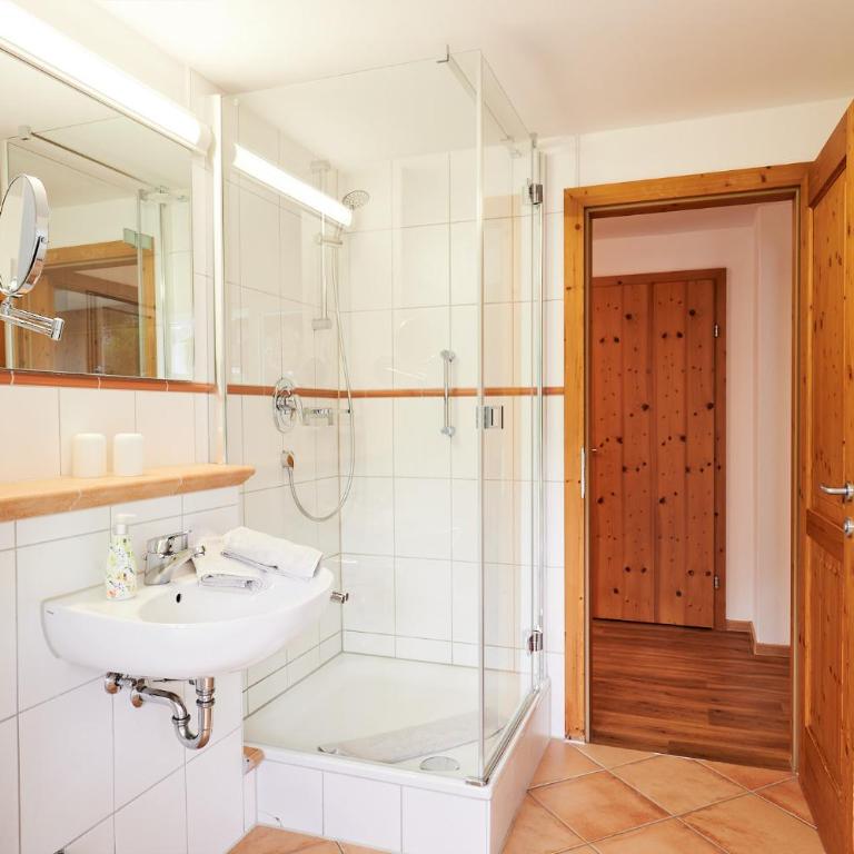 Oberstdorfer Ferienwelt - Deluxe Ferienwohnung mit 1 Schlafzimmer und Südbalkon - 14