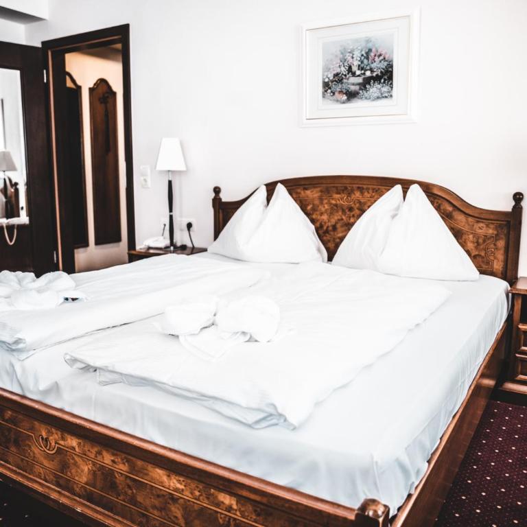 Cella Central Historic Boutique Hotel - Deluxe Doppelzimmer - 7