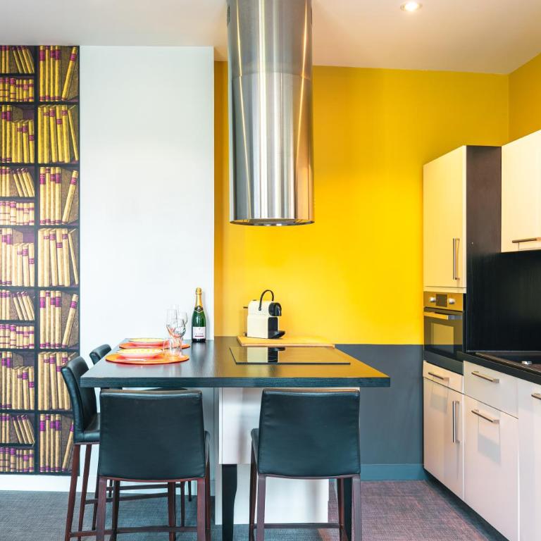 A coté de la place du pilori - Appartement - Vue sur Jardin - 3