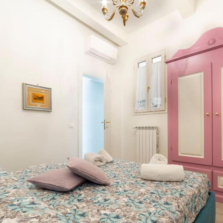 Casa Lorenzo with a quiet tiny patio - Appartamento con 1 Camera da Letto - 14
