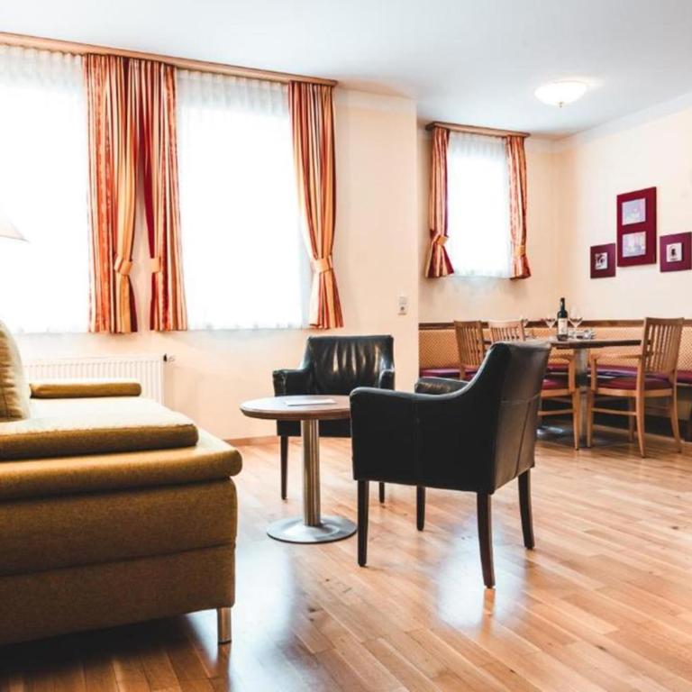 Cella Central Historic Boutique Hotel - Standard Apartment mit 1 Schlafzimmer - 8