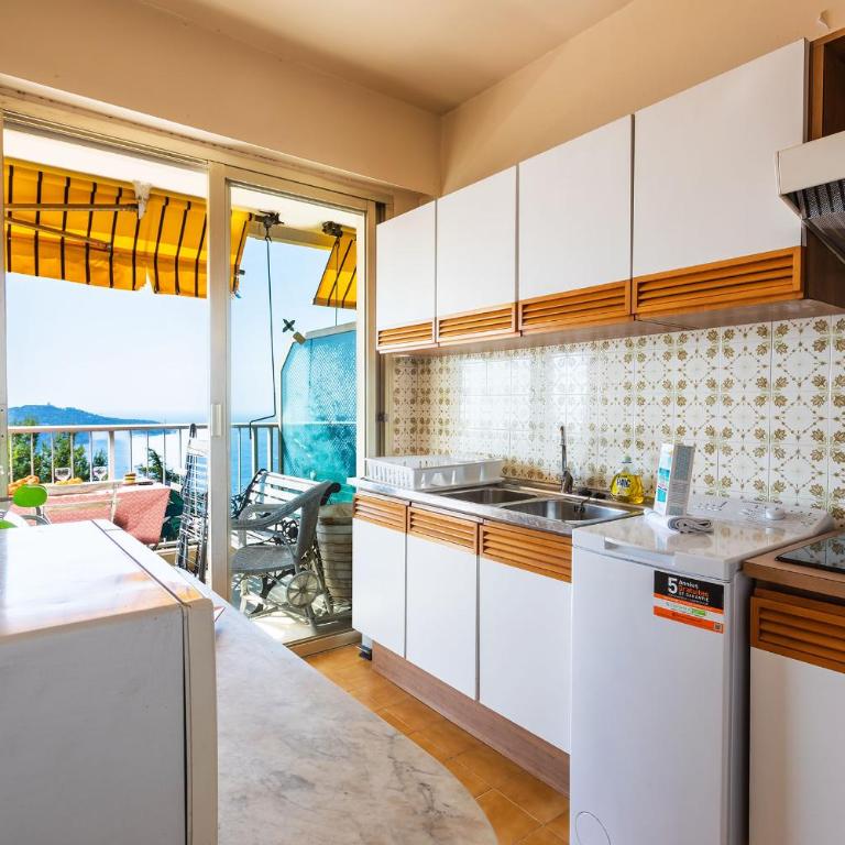 LE CALIFORNIA 3 AP4366 By Riviera Holiday Homes - Appartement - Vue sur Mer - 13