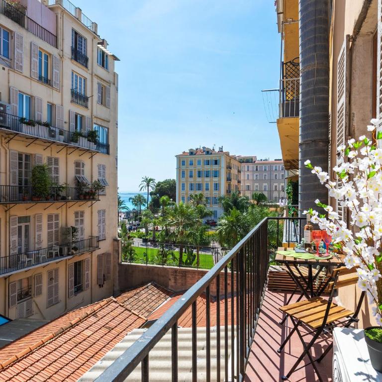 LE ST FRANCOIS AP4368 By Riviera Holiday Homes - Appartement - 9