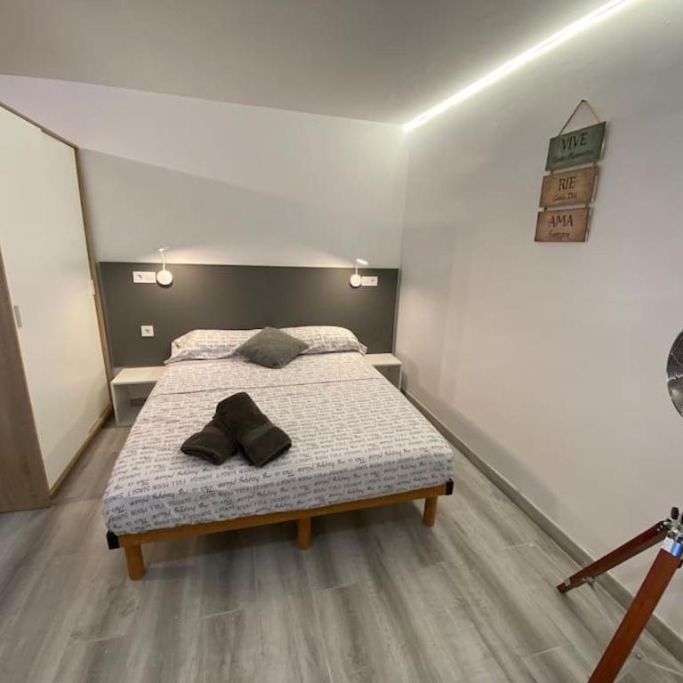 Loft, muy cerca de playa y castillo Tamarit - Apartamento de 1 dormitorio - 6