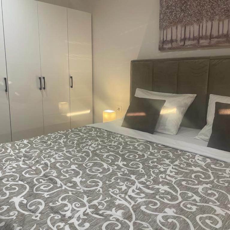 luxury Pool Apartment Jagodina - Apartman sa 1 Spavaćom Sobom - 14
