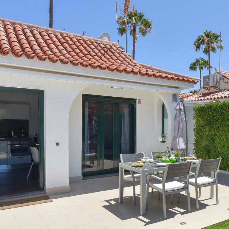 Bungalow with terrace in Maspalomas DS50 by VillaGranCanaria - Vacation Home - 21