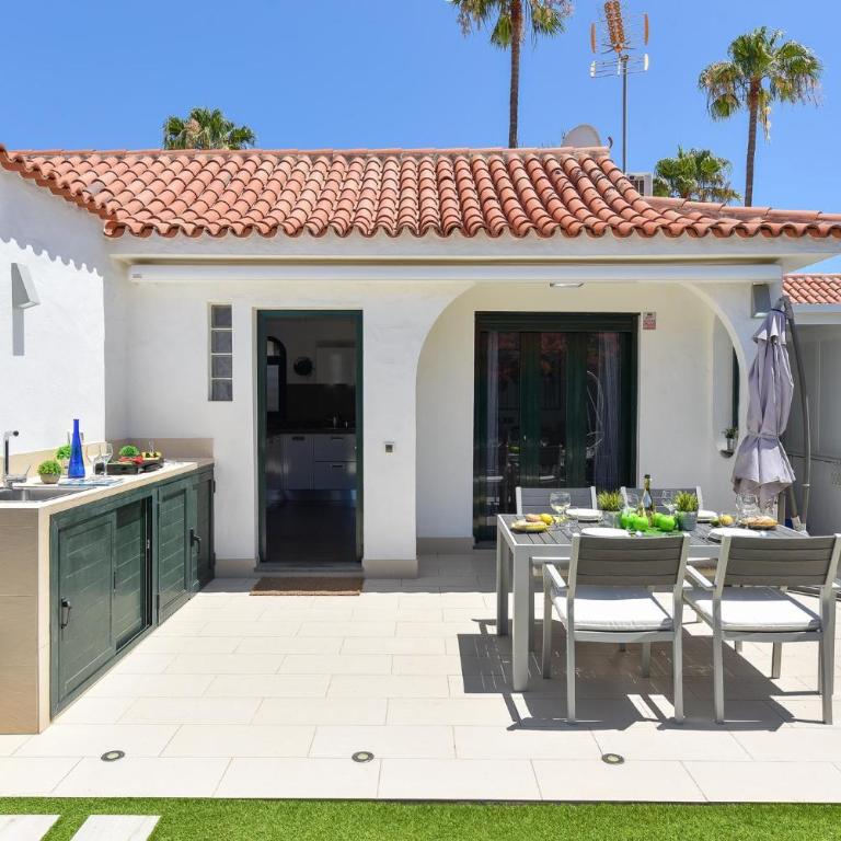 Bungalow with terrace in Maspalomas DS50 by VillaGranCanaria - Vacation Home - 6