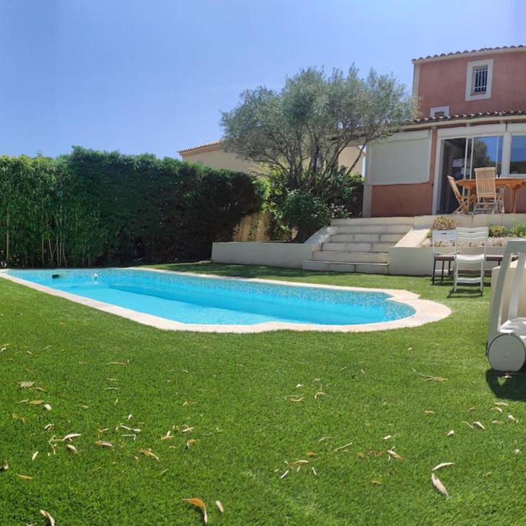 Maison familiale avec piscine 7 personnes - Villa mit 3 Schlafzimmern - 4