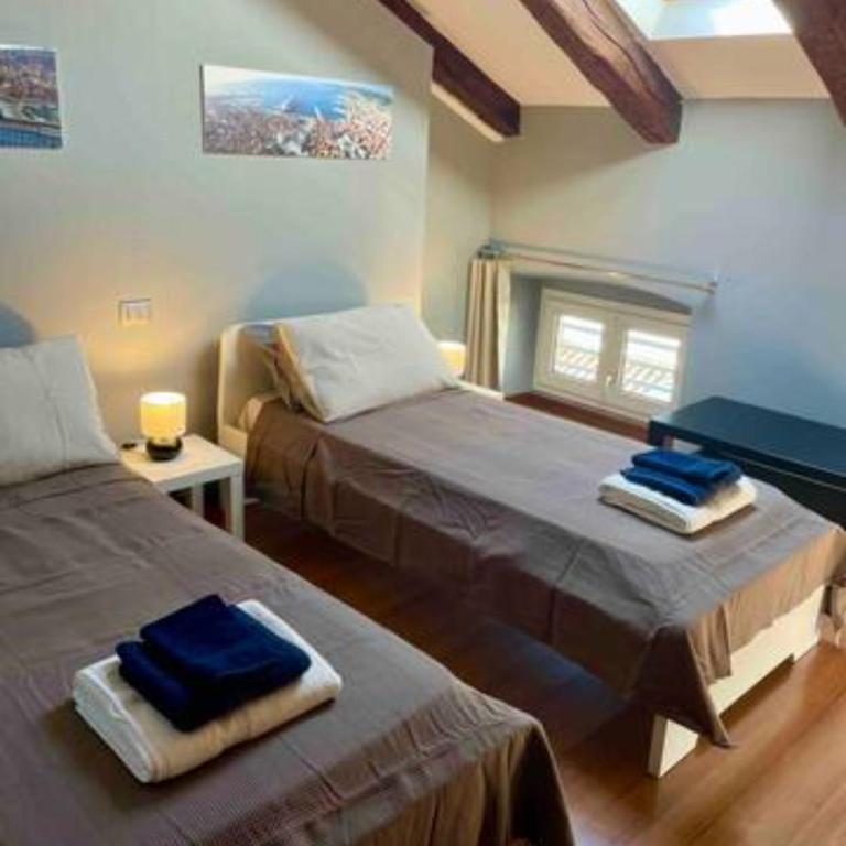 Tivarnella B&B - Large and bright Attic in Trieste Center - Appartamento Attico - 4