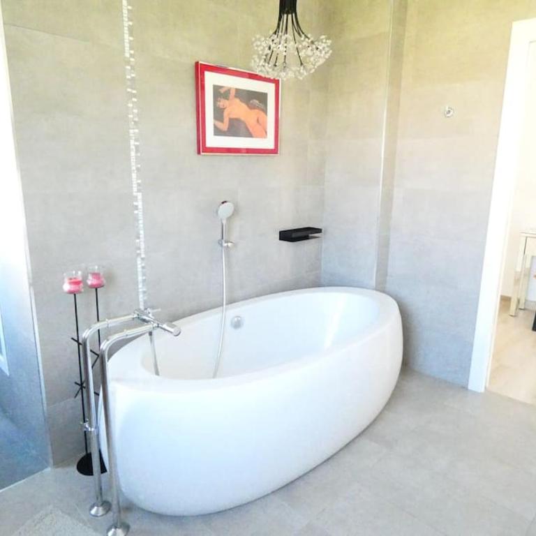 Chalet de diseño moderno en Sanxenxo - Casa de 4 dormitorios - 55