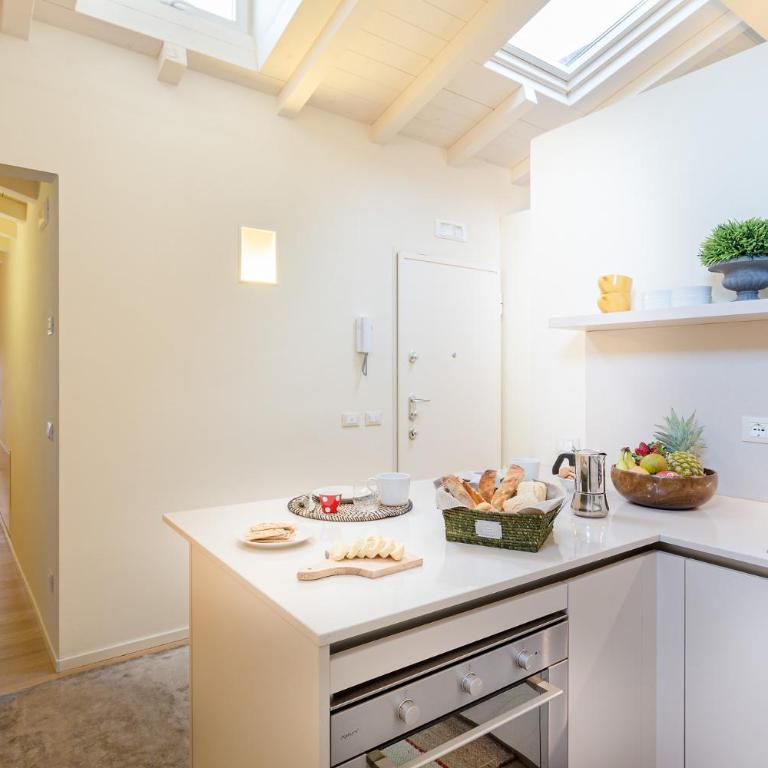 Casa Cachi 3, Breathtaking Views of Lucca from a Spacious Furnished Terrace inside the Walls - Appartamento con 1 Camera da Letto - 14