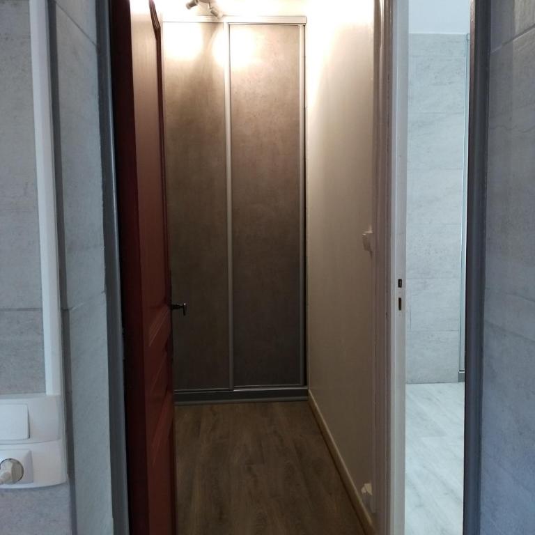 Maisonnette calme avec jardinet - Maison 1 Chambre - 13