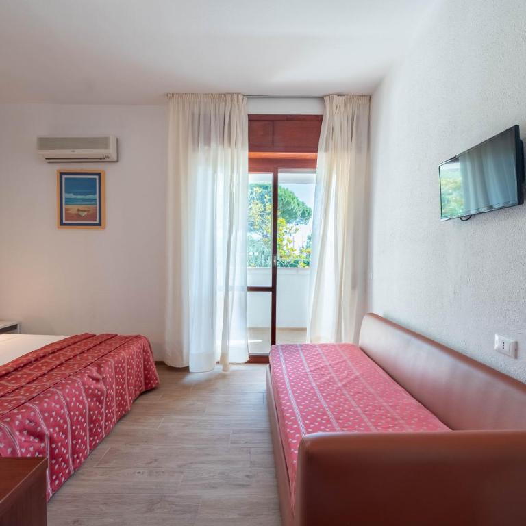 Hotel Mira - Camera Tripla Comfort - 5