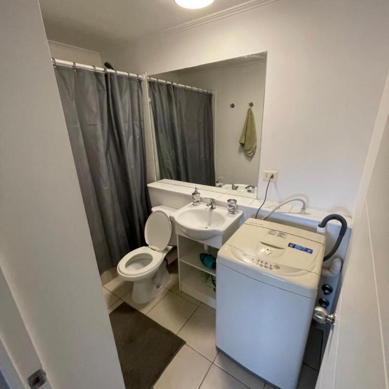Hermoso Depto Piscina Quincho - Apartamento de 2 dormitorios - 14