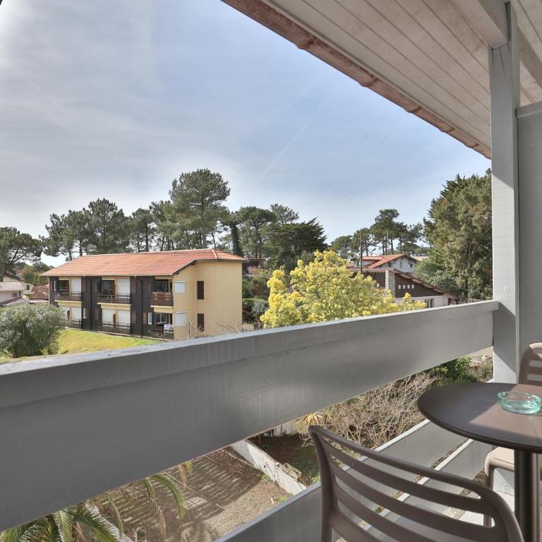 Cit'Hotel du Cap - Chambre Double Confort - Vue sur Jardin - 5