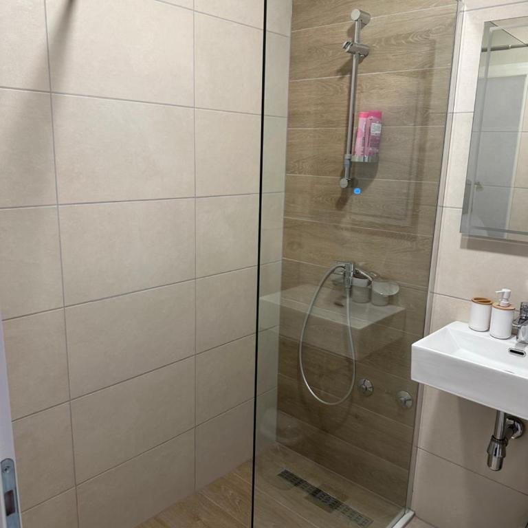 Apartments Ejla&Una - Double Room with Private Bathroom - 7