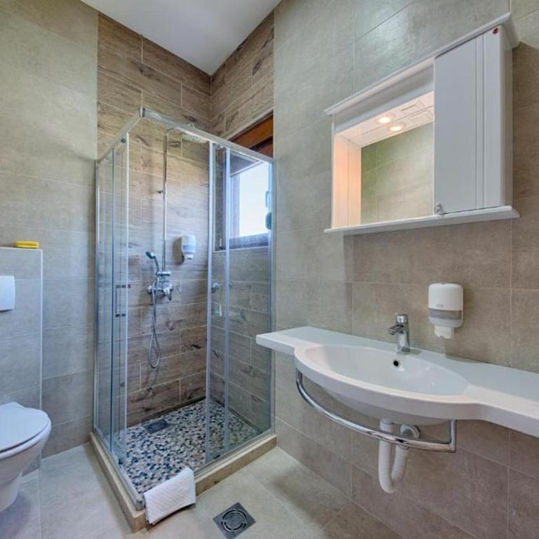 Apart Hotel XXL Lux - Standard Triple Room with Sea View - 4