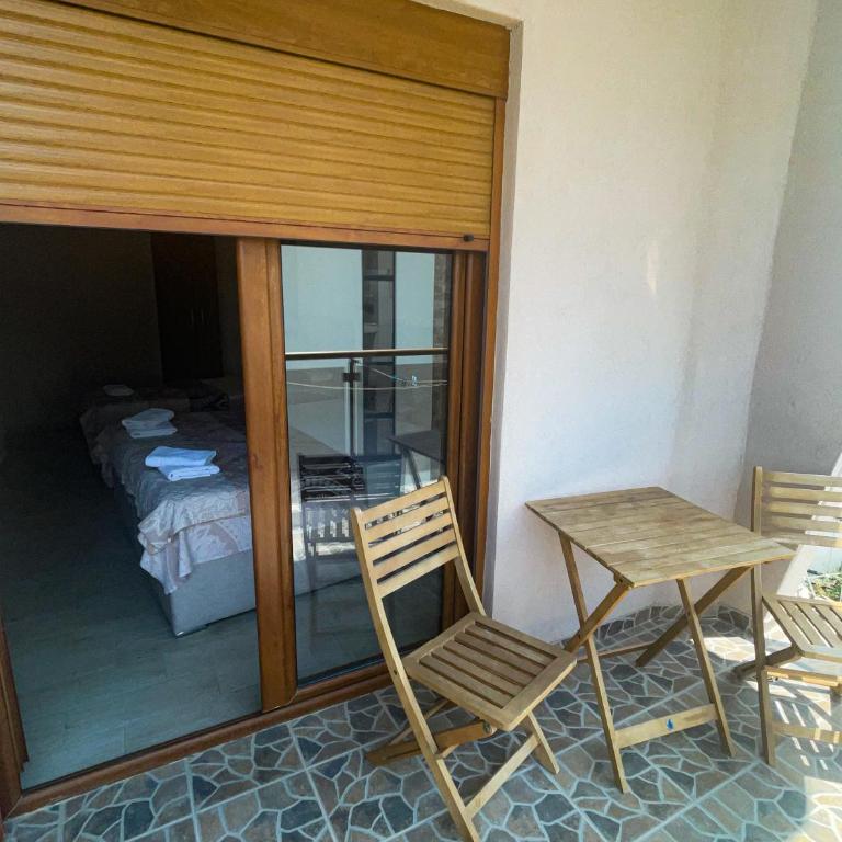 Apart Hotel XXL Lux - Standard Triple Room with Sea View - 2