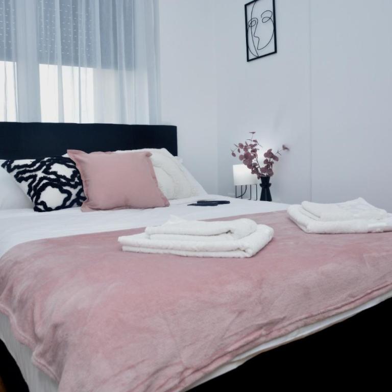 Apartman Dunjic - One-Bedroom Apartment - 1