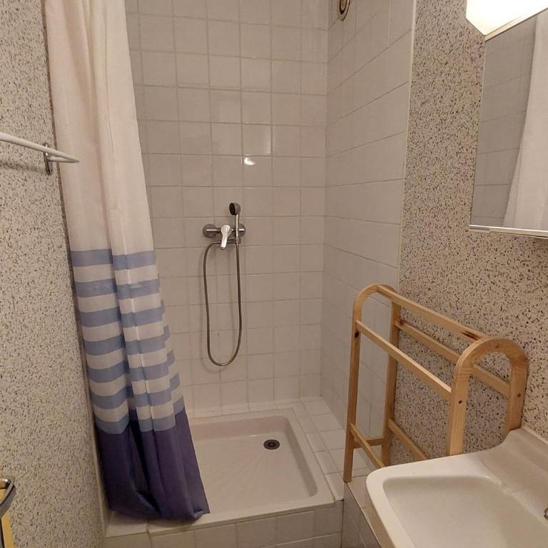 Autrans: Appartement cosy, proche pistes, balcon & parking, 3 pers - Appartement 1 Chambre - 8