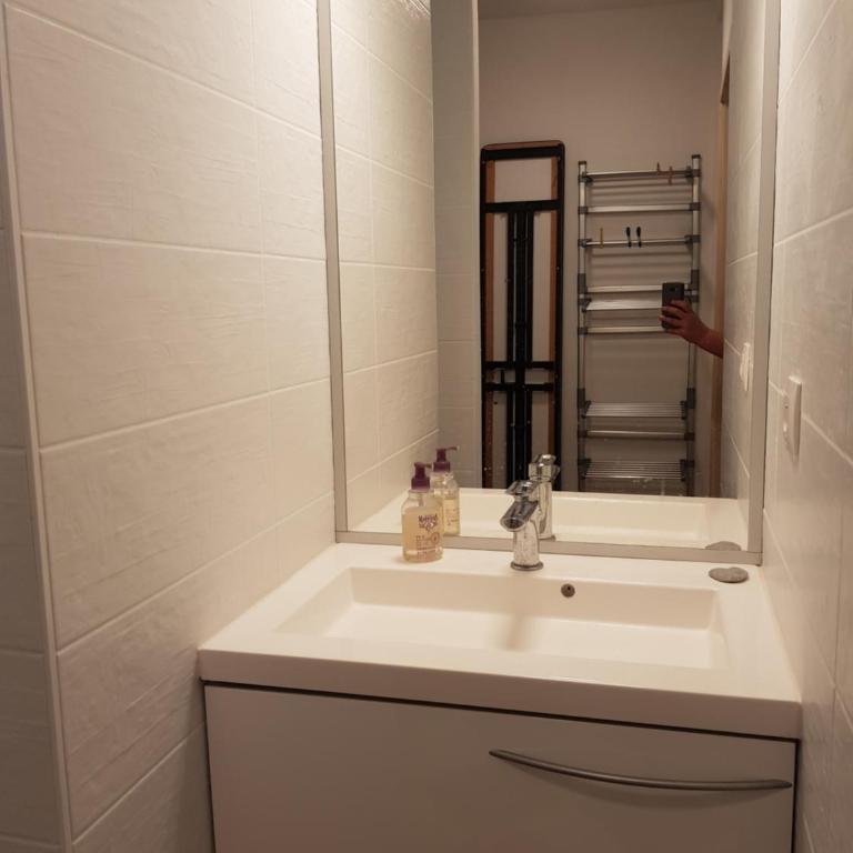 Maison familiale avec jacuzzi et piscine - Maison 4 Chambres - 21