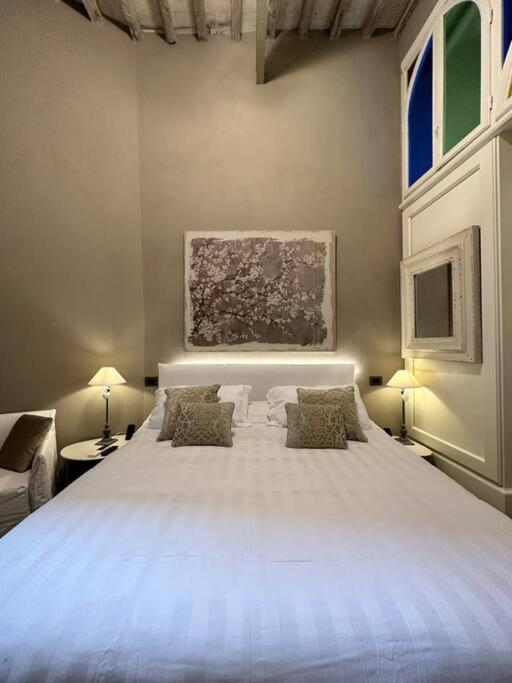 Lambe Suite next to Ponte Vecchio and Uffizi - LoveTheApartments - Appartamento Superior - 4