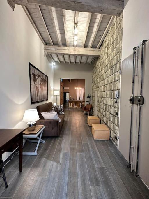Lambe Suite next to Ponte Vecchio and Uffizi - LoveTheApartments - Appartamento Superior - 22
