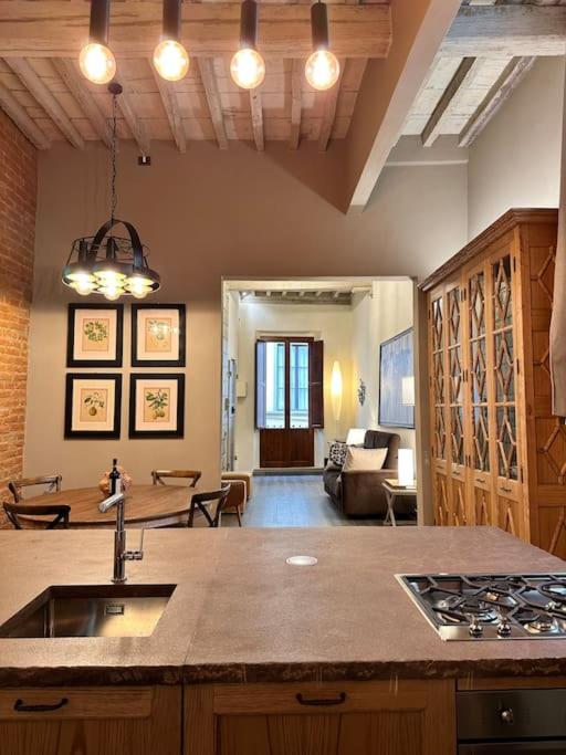 Lambe Suite next to Ponte Vecchio and Uffizi - LoveTheApartments - Appartamento Superior - 32