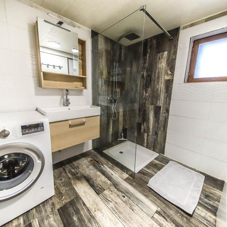 Charmant T2 spacieux au pied de Montdauphin - Appartement 1 Chambre - 14