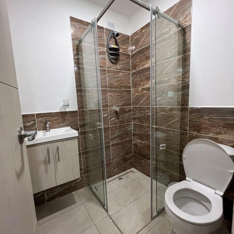 Moderno Edifico en el sur de Cali - Apartamento Estándar - 11