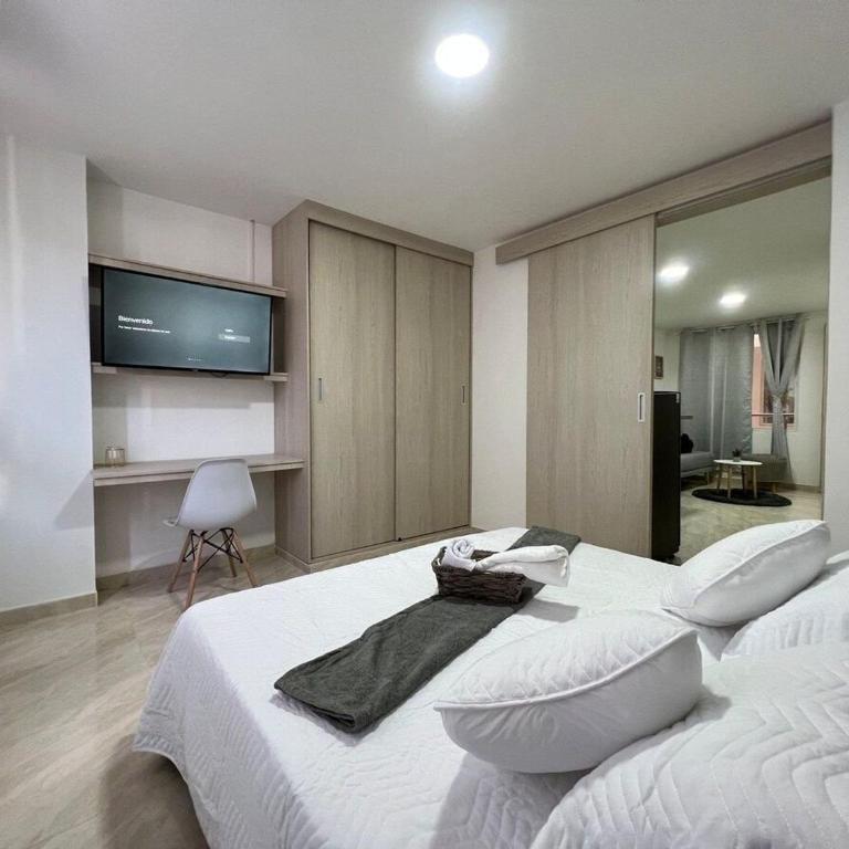 Moderno Edifico en el sur de Cali - Apartamento con ducha - 11